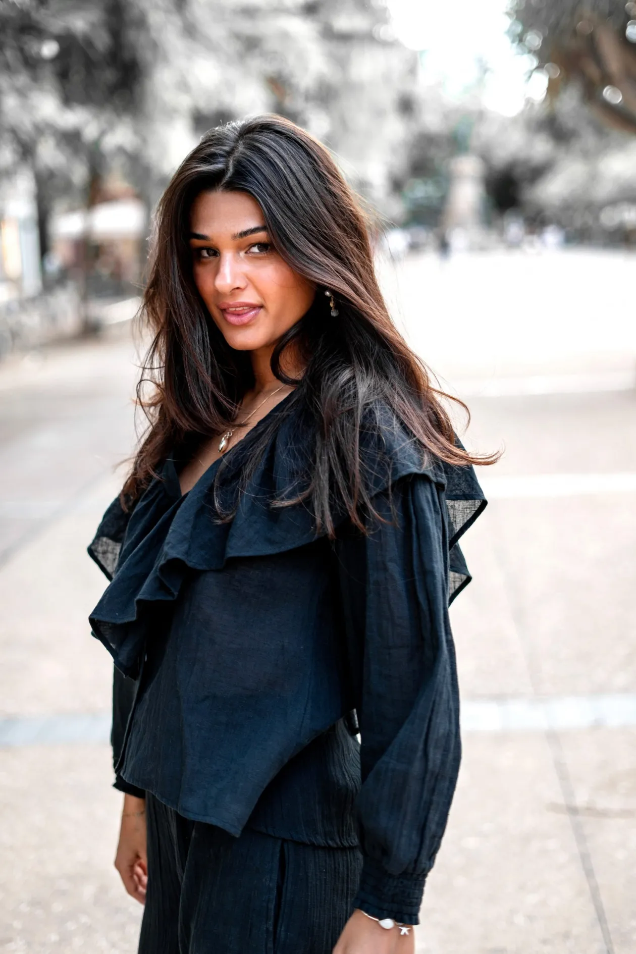 Blouse Ruffle Sparkle Black