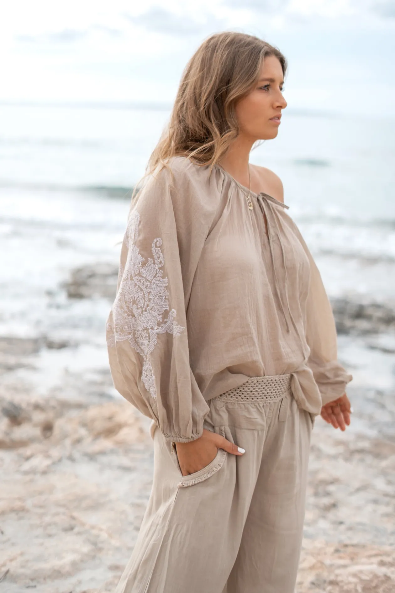 Blouse Serena Cuenca Light Taupe