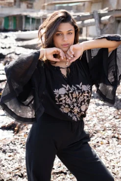 Blouse Yira Bordado Black