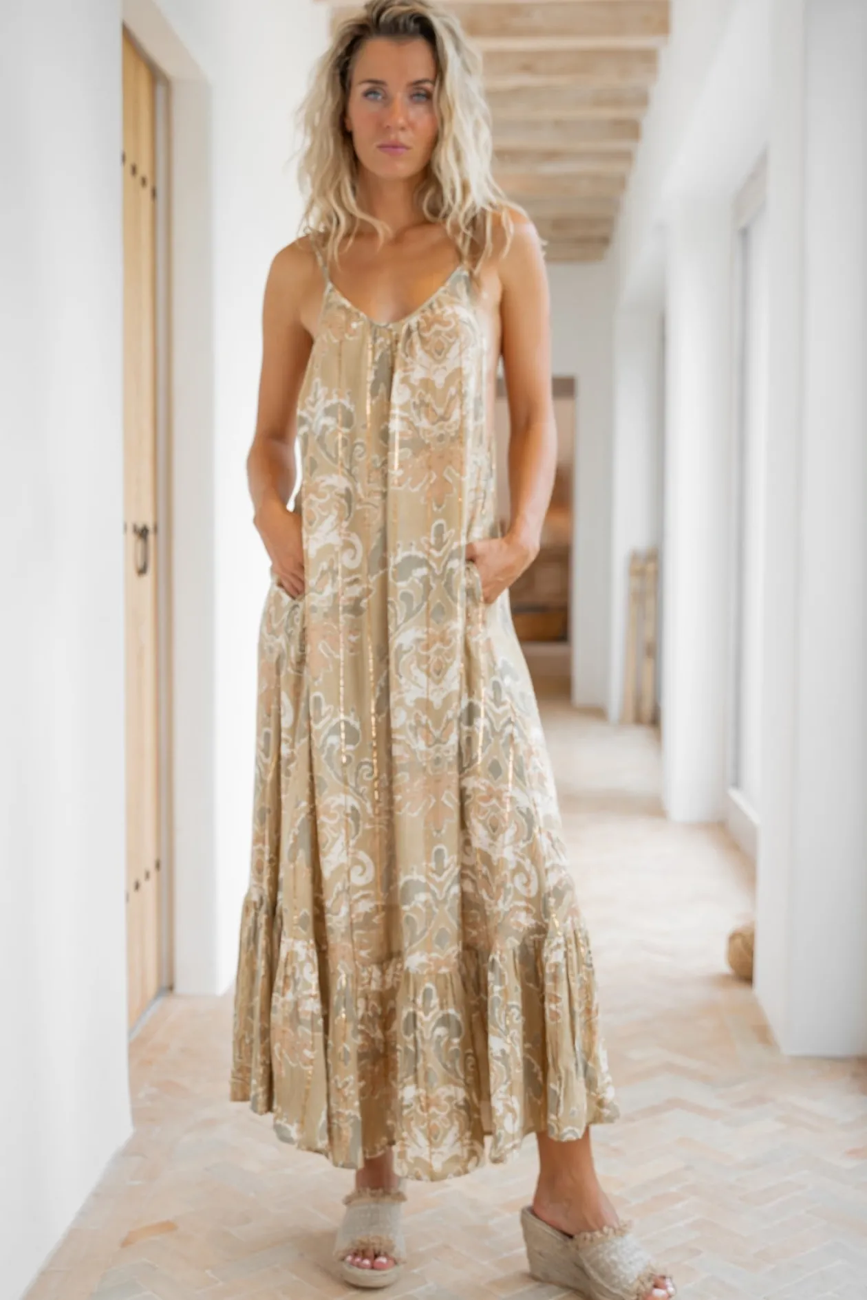 Dress Madia Barok Khaki