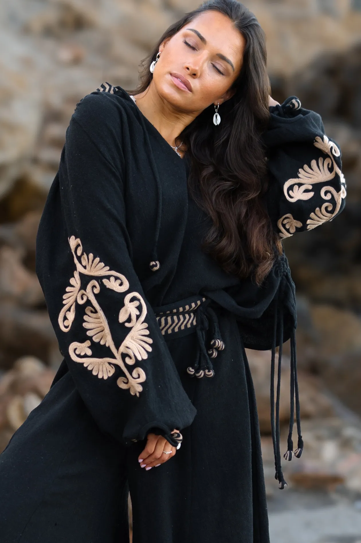 Embroidery Blouse Esthetica Black
