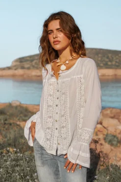Short Blouse