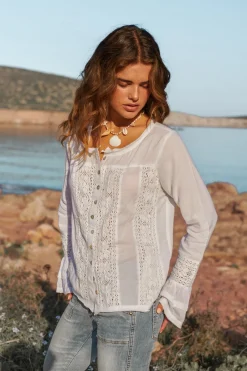 Short Blouse