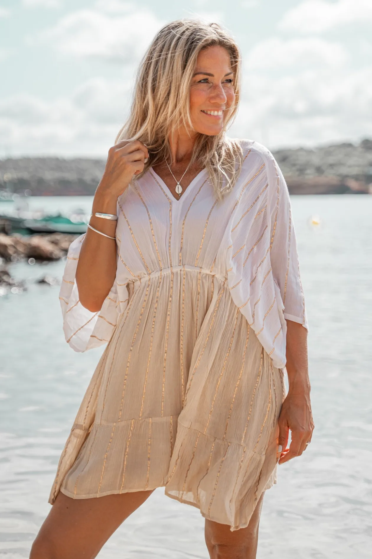 Short Dress Emilia White/ sand