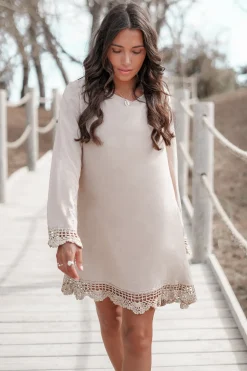 Short dress Ivory