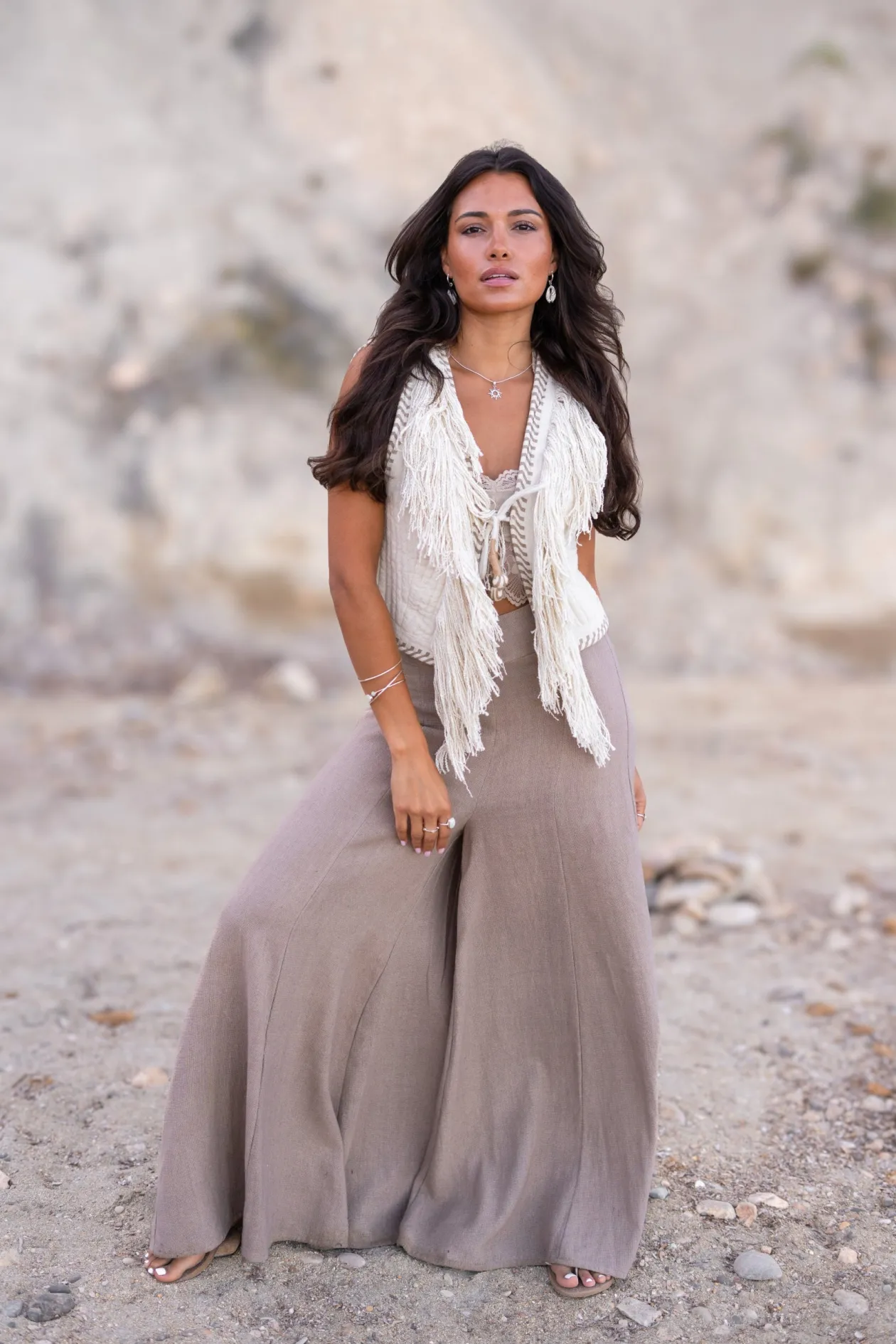 Short Fringe Gilet Esthetica Ecru