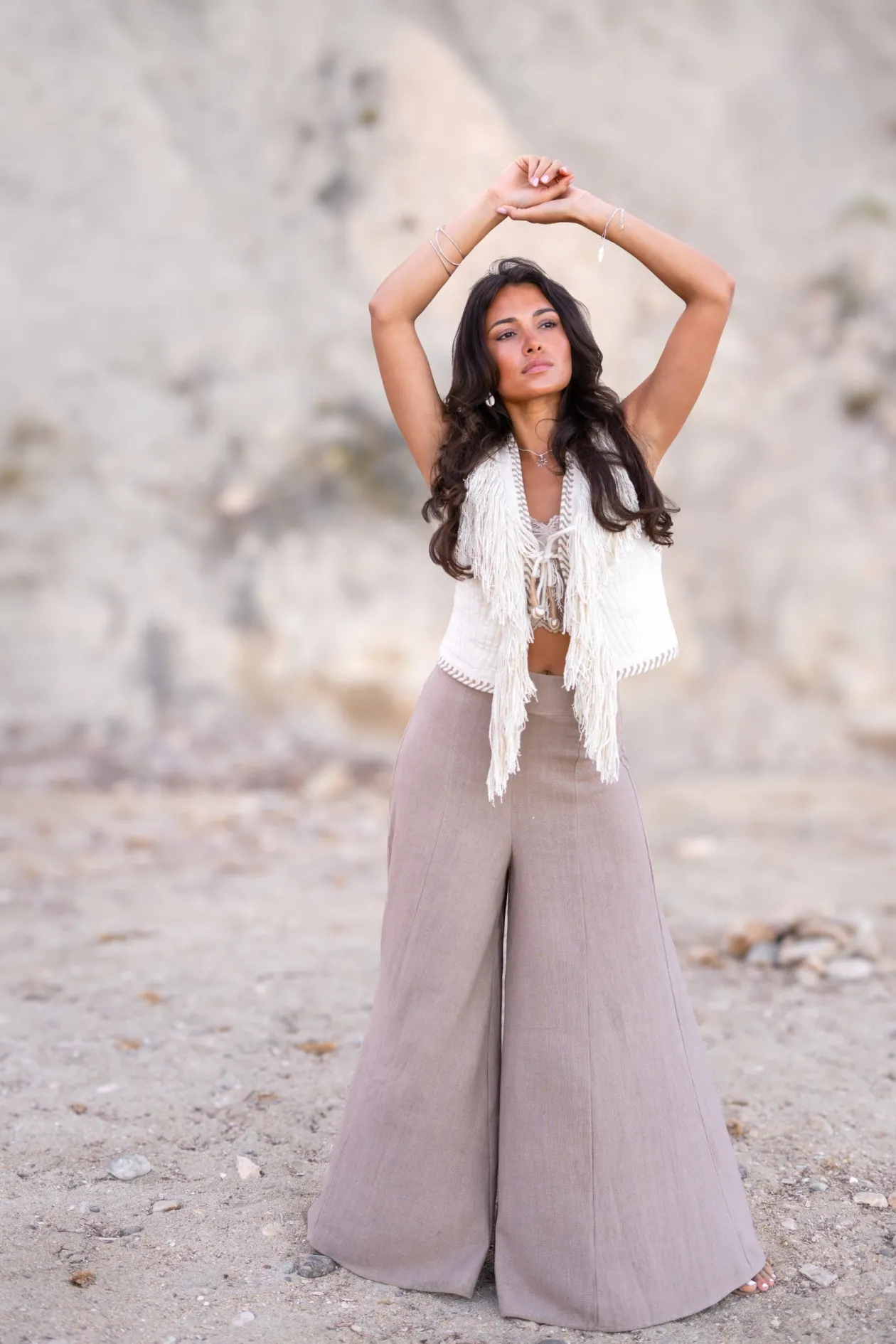 Short Fringe Gilet Esthetica Ecru
