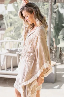 Short Kimono Fringe Kyra Powder