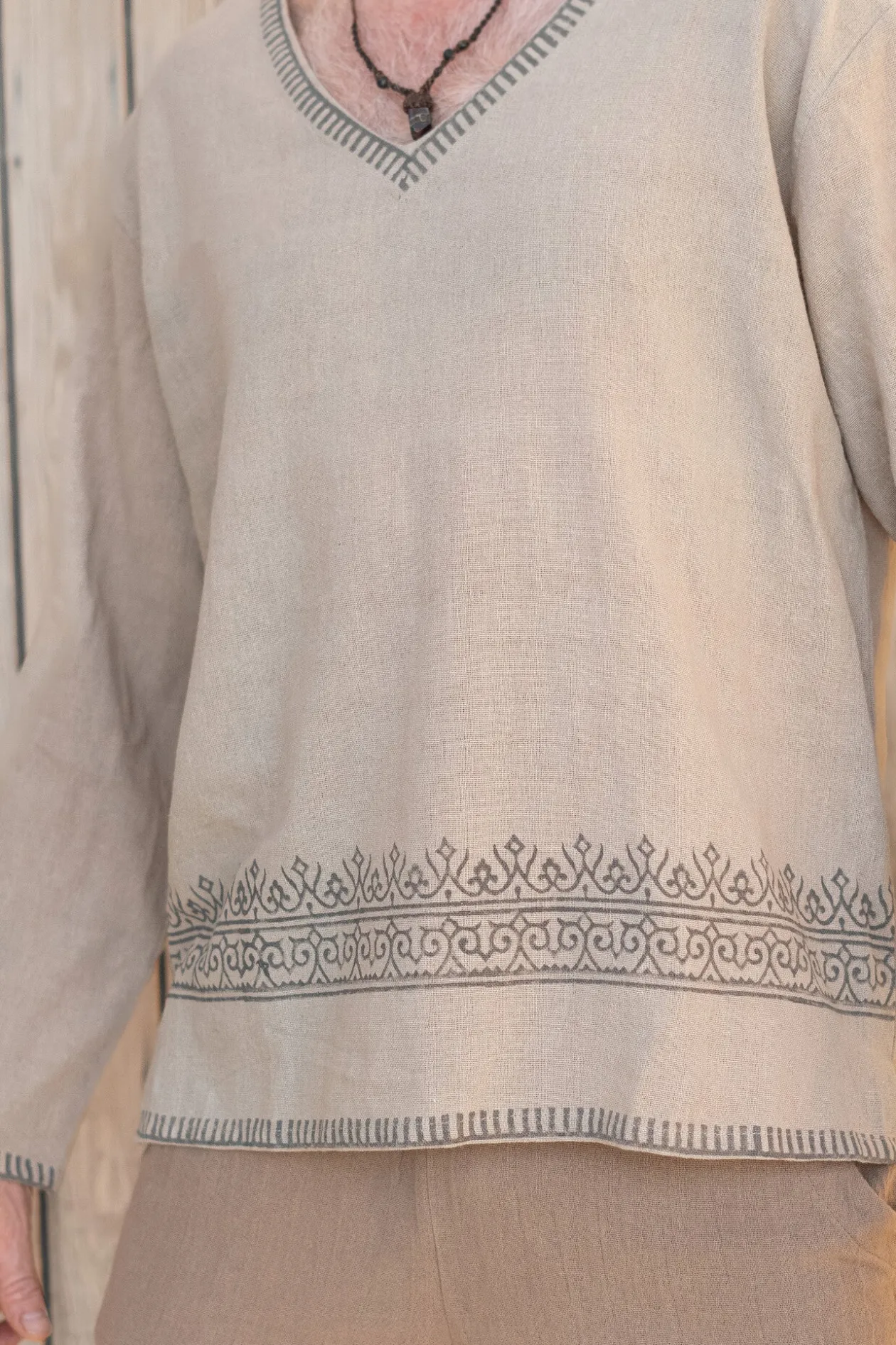 V-neck Shirt Raf Sand
